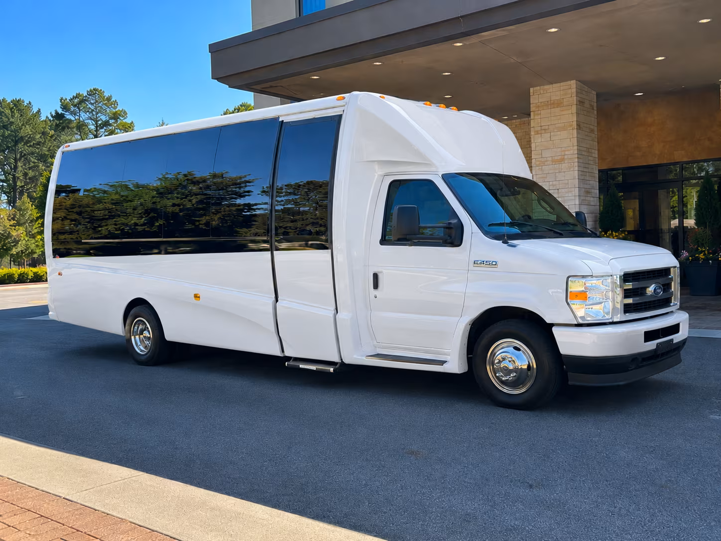 concert bus rentals for daytona and jacksonville venue shows