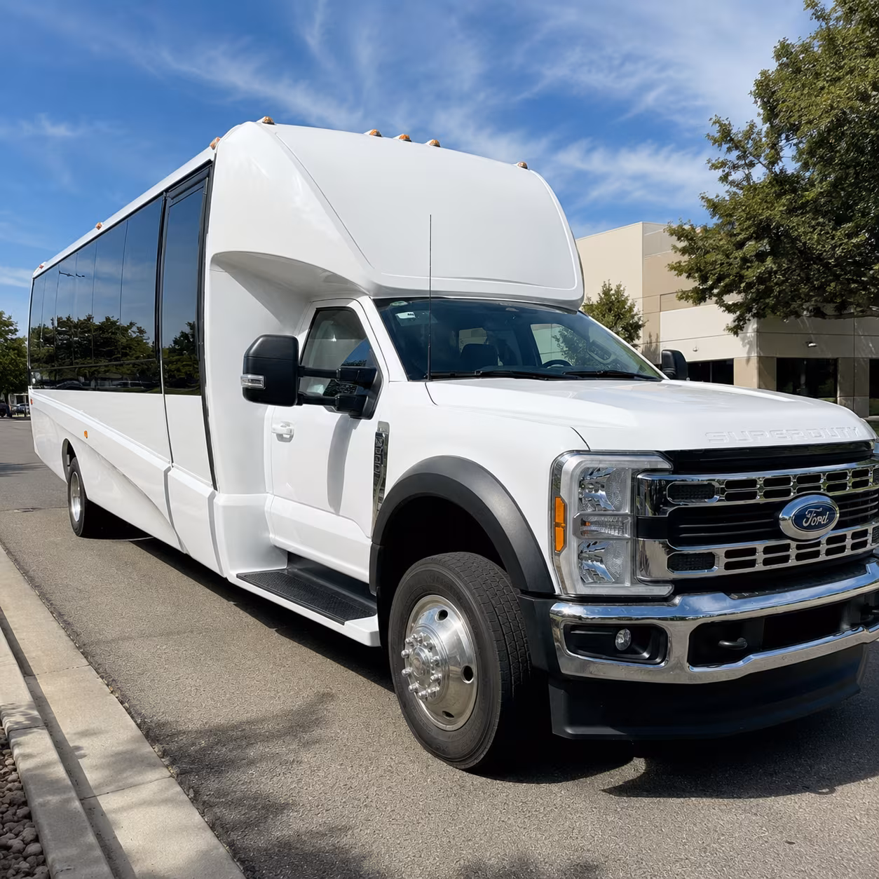 corporate airport transfer buses between palm bay and mco or mlb